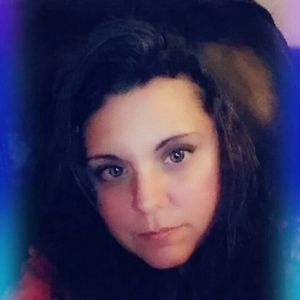 Meet your Posher, Chrissy